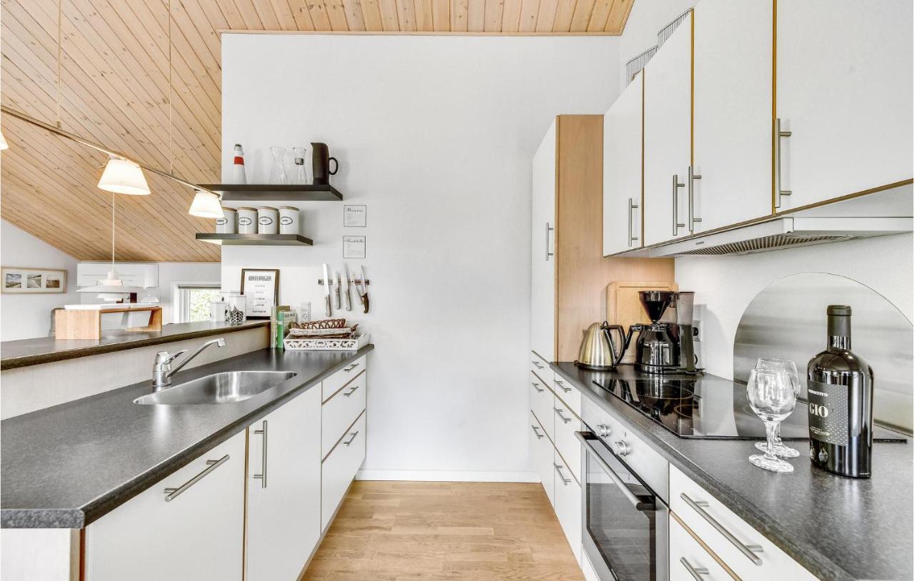 Cozy Home In Tarm With Kitchen Exteriér fotografie
