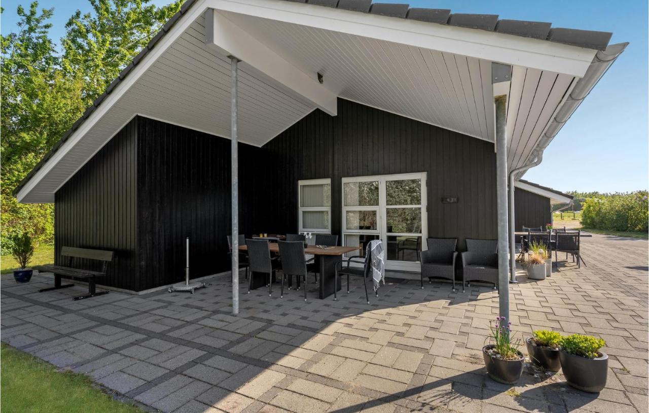 Cozy Home In Tarm With Kitchen Exteriér fotografie