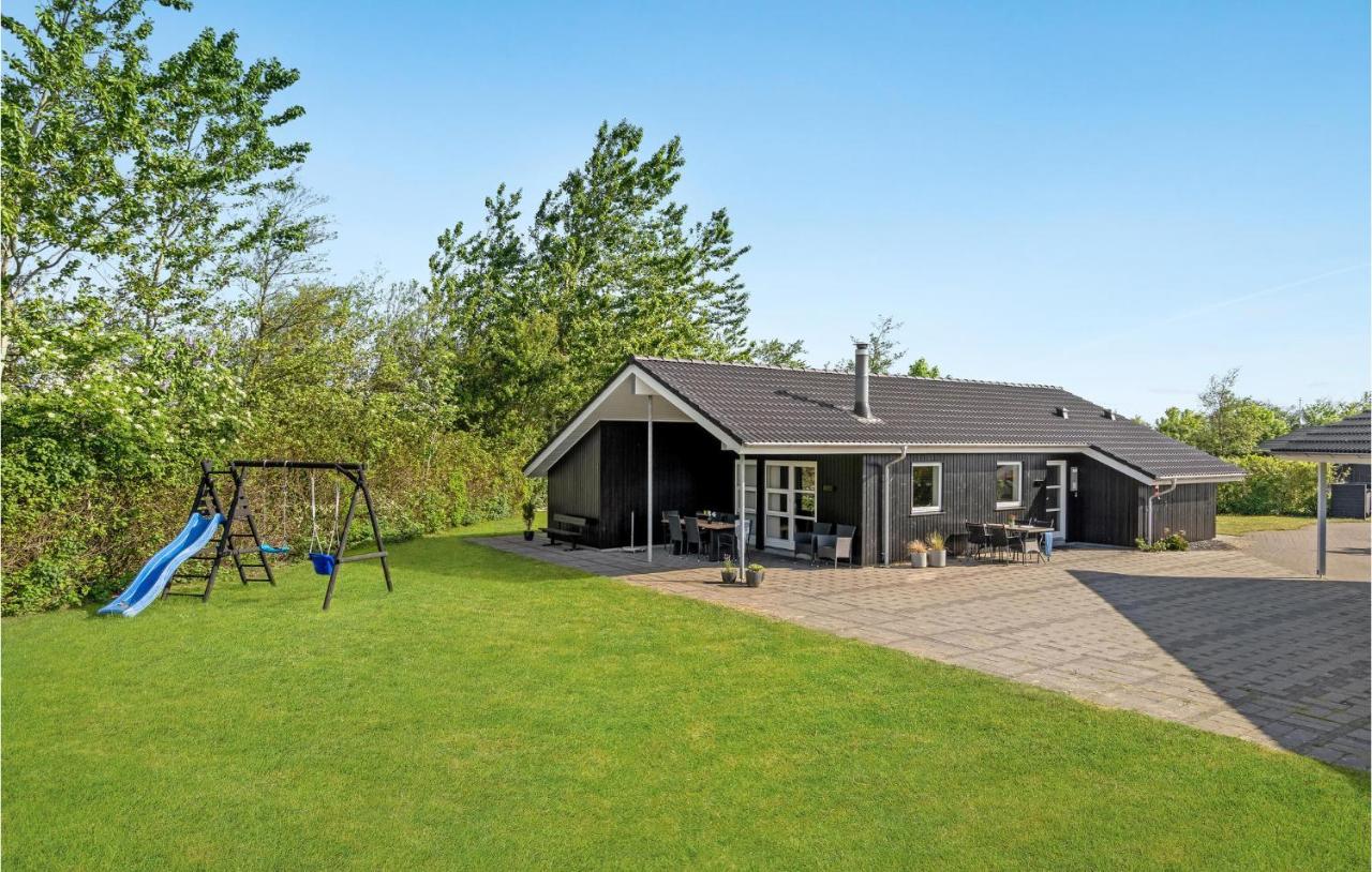 Cozy Home In Tarm With Kitchen Exteriér fotografie